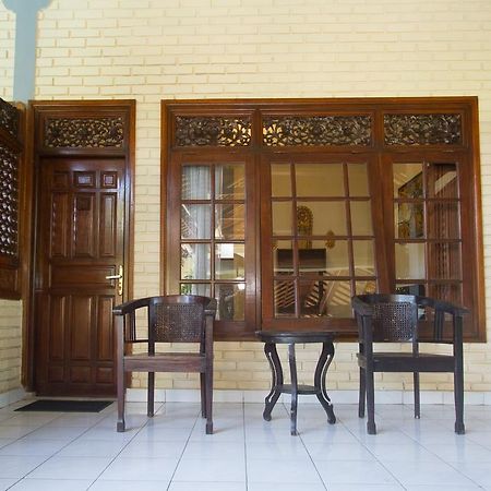 Hotel Bali Warma Денпасар Екстериор снимка